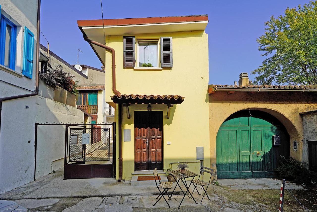 Smiley House Villa San Felice del Benaco Buitenkant foto